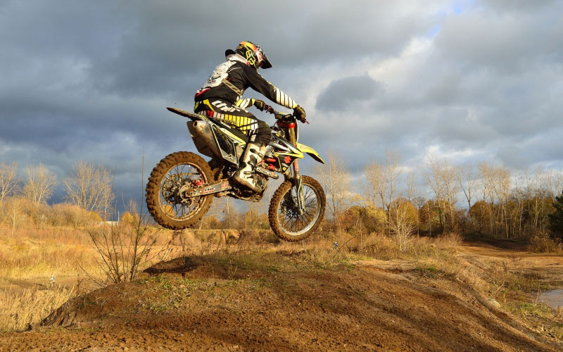 dirt bike, motorcycle, jump, autumn, bike, race, speed, motorbike, motocross, motor, transportation, track, extreme, sport, competition, cycle, moto, racer, rider, riding, outdoor, active, 