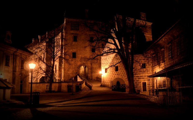 castle courtyard, night lights, history, architecture, medieval