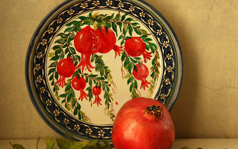 ceramics, still life, Uzbek ceramics, fruits, berries, punica