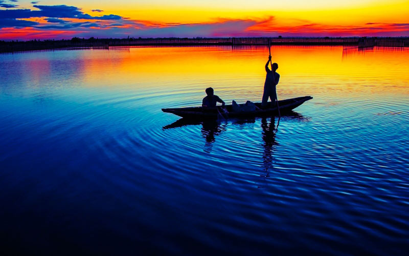 dawn, vietnam, hue province, sunrise, boat, fisherman