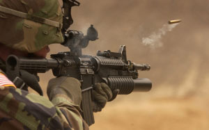 submachine gun, rifle, automatic weapon, weapon, shoot, firing, cartridge case, bullet, m4 carbine, war