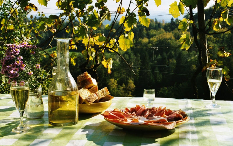 picnic, nature, drink, grapes, wine, meat, roll, bread, food