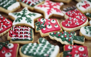 рождество, новый год, праздник, юлетид, печенье, сладости, выпечка, рождественское печенье, украшенние, красный, зеленый, сахар, десерт