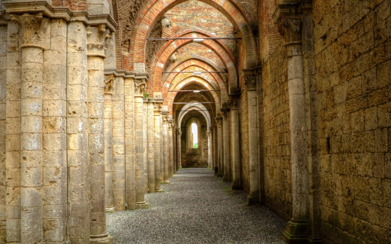 history, archway, peristyle, gothic, abbey, hdr, italy, religion, old, columns, ancient, bricks, arch, architecture, landmark, courtyard, sigthseeing
