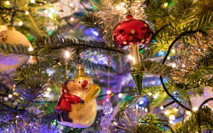 рождественские украшения, новогодняя елка, праздник, рождество, новый год, ёлочные игрушки, новогодние украшения