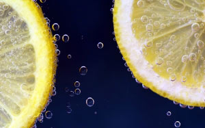 bubbles, citrus, fruit, close-up, food, fresh, freshness, healthy, juice, juicy, lemon, sliced, sour