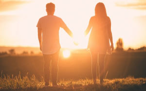love, couple, people, man, woman, holding hands, sunset, view, landscape, outdoor, nature, sunlight