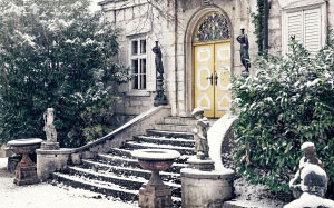 villa, house, staircase, snow, winter, wintry, cold, building, architecture, residence, old villa, old, bushes