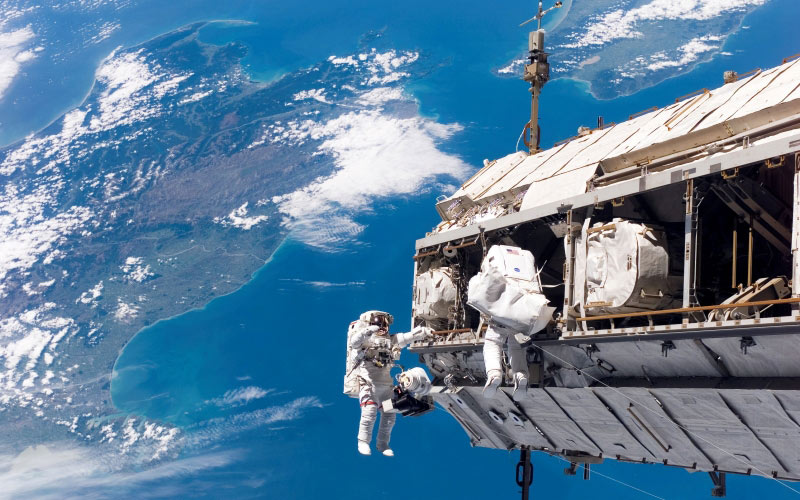 space walk, astronauts, nasa, aerospace, outer space, earth, iss, international space station, blue earth, space, technology