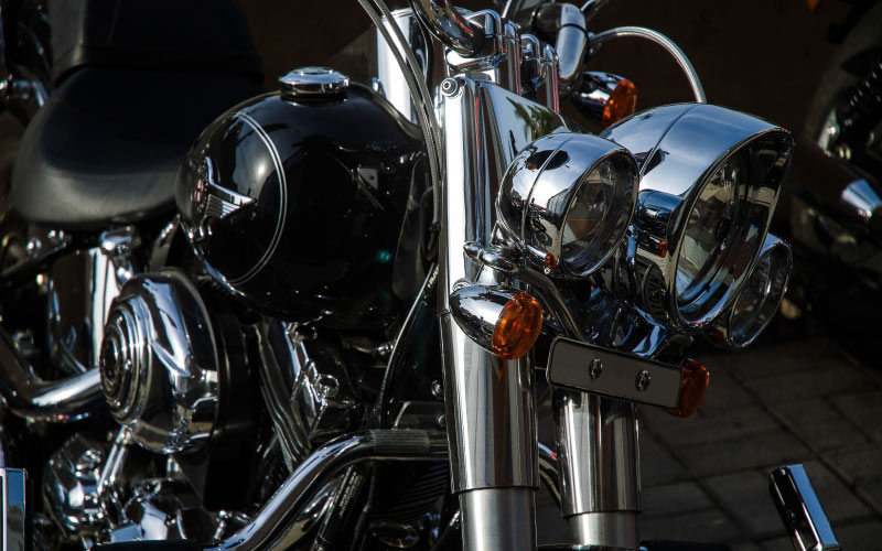 harley bike, bike, bikes, motorbike, motorbikes, motorcycle, motorcycles, transportation, chrome, shiny, metal, reflection, close-up, engine, silver, metal, steel