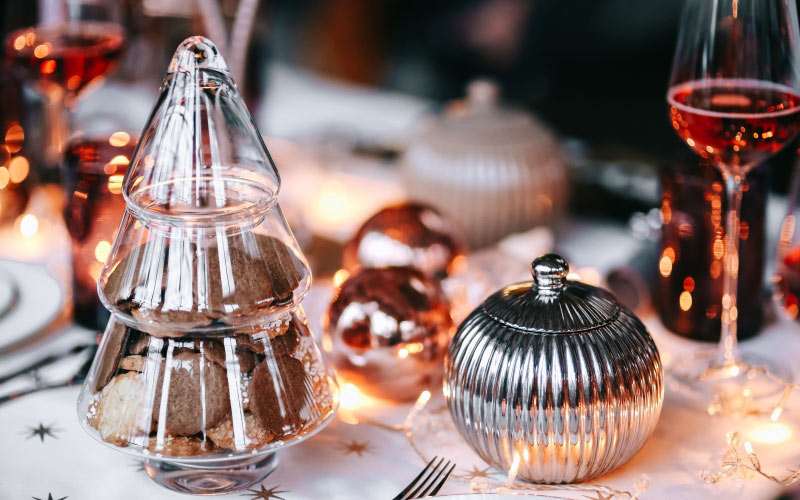 christmas, table, decorations, xmas, new year, holiday, glamour, restaurant, teapot, indoors, drink, food, glass, still life, metal, drinking glass, focus on foreground, lantern, kitchen utensil, silver, crockery, steel