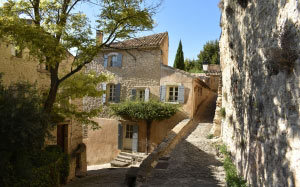 back alley, gordes, village, vaucluse, provence, architecture, stones, back alley, gordes, village, vaucluse, provence, architecture, stones