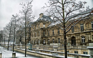 архитектура, город, снег, здание, париж, городской пейзаж, франция, площадь, достопримечательность, фасад, исторический, зима, особняк, люксембургский дворец