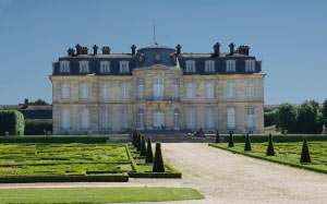 france, castle, champs-sur marne, building, architecture, landmark, historical, nature, summer, spring