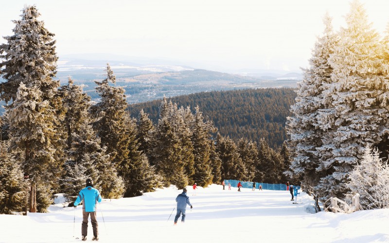 люди, катание на лыжах, зима, снег, деревья, зимний вид спорта, горы, виды спорта, отдых, природа, горный хребет, каникулы, поездка