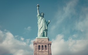 небо, нью-йорк, памятник, статуя, статуя свободы, башня, достопримечательность, скульптура, свобода