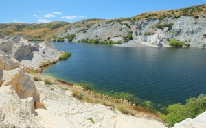 stones, shore, cliffs, river, lake, blue lake, central otago, landscape, nature, hills