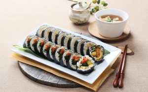 gimbap, korean, seaweed rolls, food, sushi, rolls